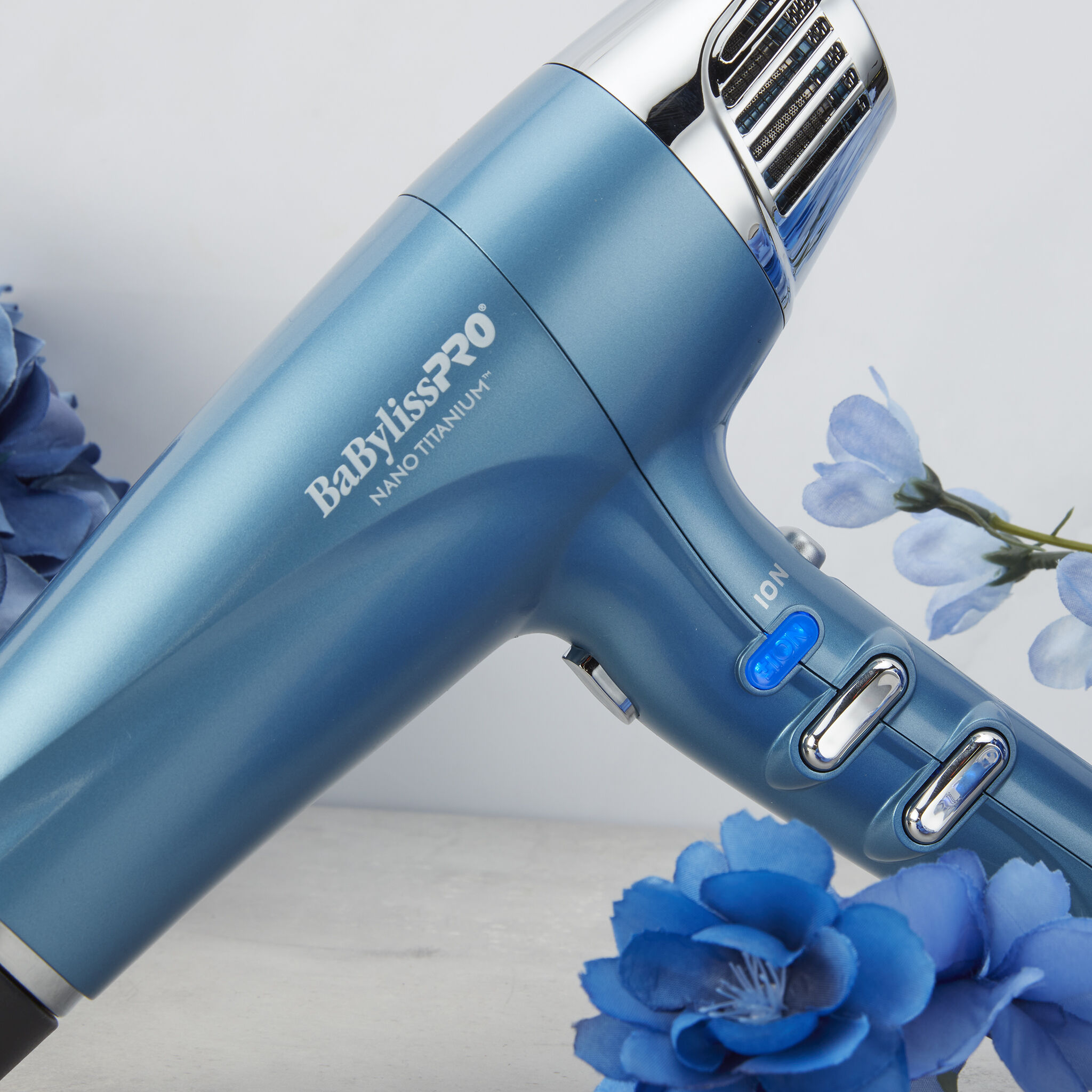 BaBylissPRO® Nano Titanium™ Professional High-Speed Dual Ionic Dryer - Image 9
